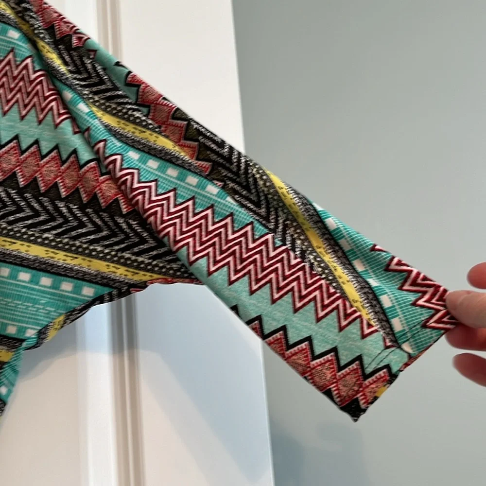 Women’s Fun Tunic With Lots of Color - Picture 5 of 7